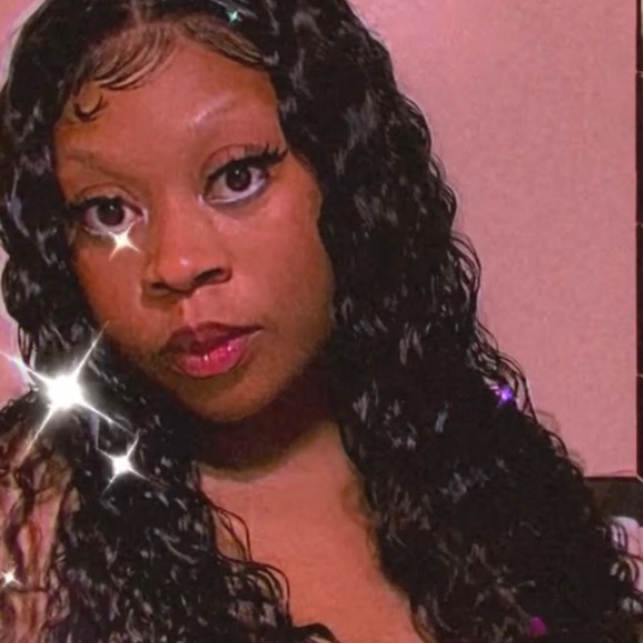 Meet your Posher, Shatice - Picture 1 of 1